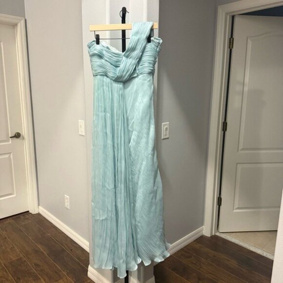 Badgley Mischka One-Shoulder Draped Shimmer Pleated Chiffon Evening Gown Size 12 - Picture 11 of 12